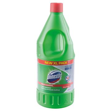 Płyn do czyszczenia toalet Domestos Pine sosnowy zapach skutecznie usuwa kamień i brud 2 litry