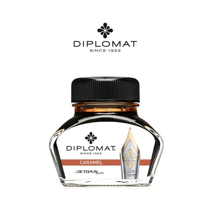 Atrament\u0020do\u0020pi\u00F3r\u0020wiecznych\u0020DIPLOMAT\u0020w\u0020ka\u0142amarzu\u002030\u0020ml\u0020karmelowy\u0020\u002D\u0020zdj\u0119cie\u00201